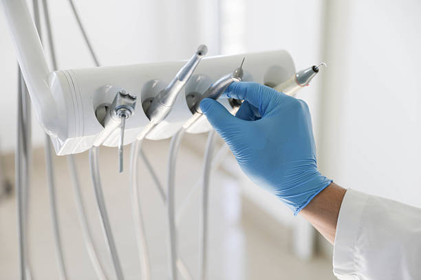Professional Emergency Dentist technician working in Paradise, CA